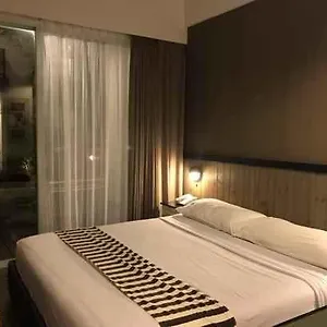 Hotel 7 Bidadari ***